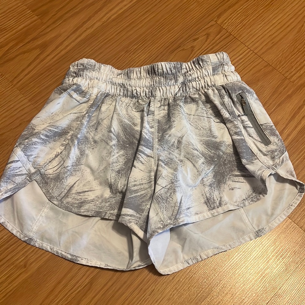 Lulu lemon shorts